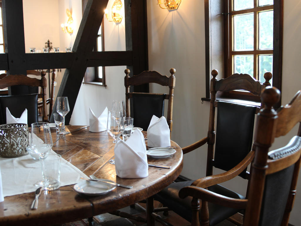 Hotel & Restaurant Gut Hungenbach Kürten Exteriör bild